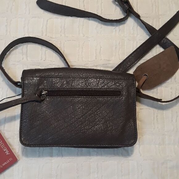 Nwt DR Amsterdam leather crossbody bag - Picture 3 of 8